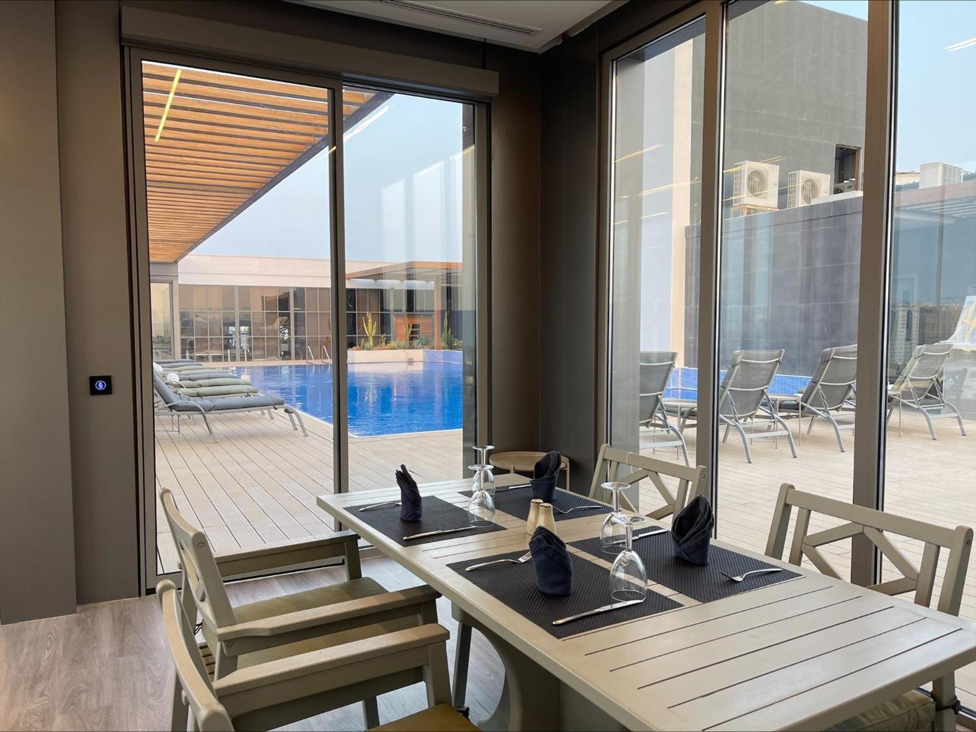 K108 Hotel Ad-Dauha Zewnętrze zdjęcie